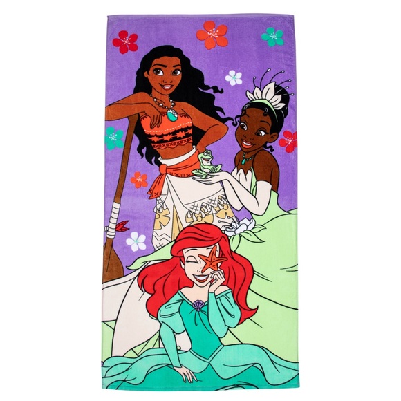 Disney Princess Beach Towel - Picture 1 of 6